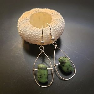 HANDMADE Green Stone Teardrop Earrings